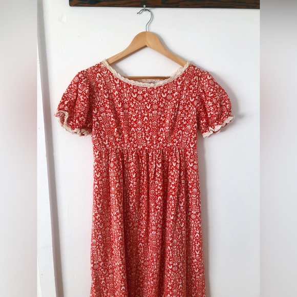 Vintage Rare 60s Unicorn Floral Folk Print Prairie Dress / Ruffles Puff Sleeves - Picture 8 of 15